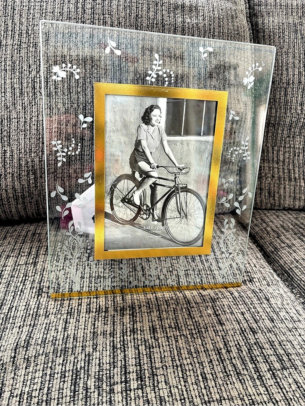 Kate Spade Lenox Glass Picture Frame in Clear & Gold 5x7
